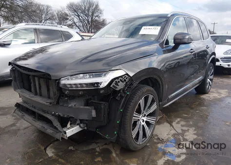 2024 Volvo Xc90 B6 Plus Bright Theme 7-Seater z USA, uszkodzony, nr VIN YV4062PEXR1164226